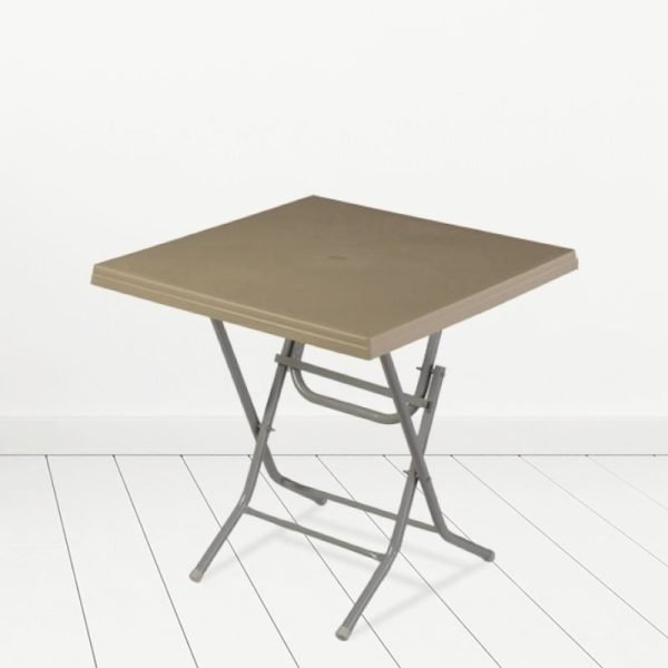 Пластична маса со метални ногарки на расклоп 75х75