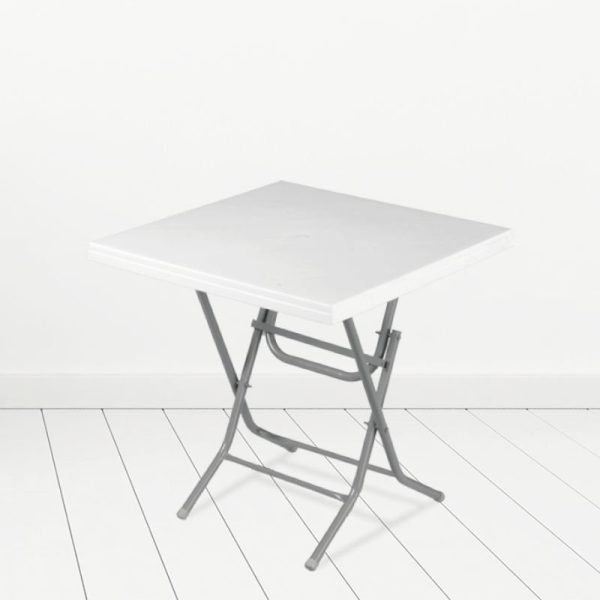 Пластична маса со метални ногарки на расклоп 75х75